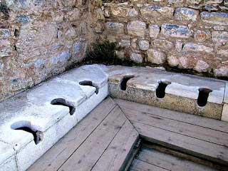 File:Roman-toilets.jpg