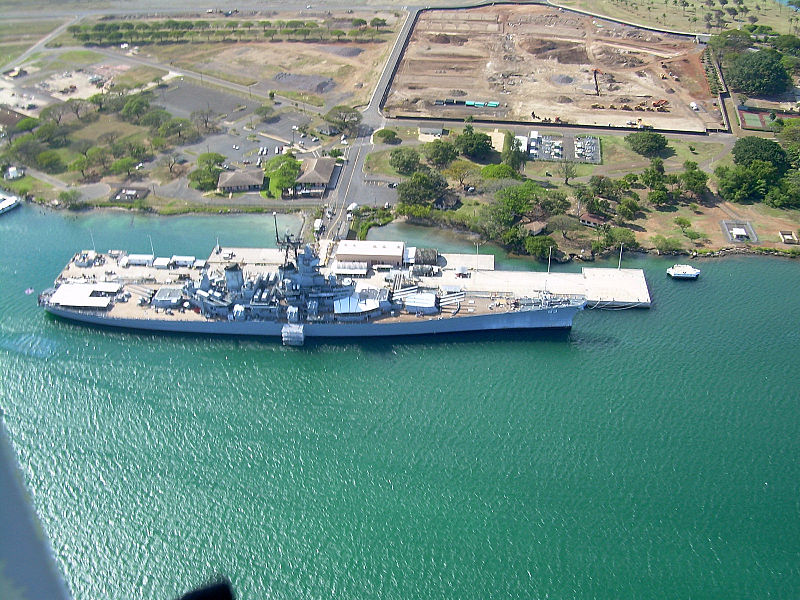 File:Pearl harbor battleship.jpg
