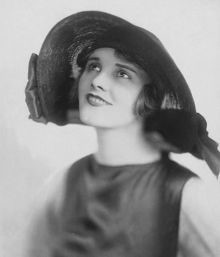 Jeanne Eagels 1923.jpg