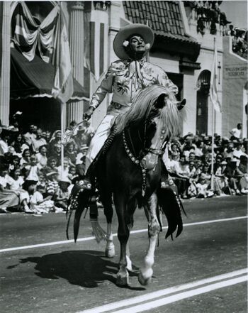 Leo-Carrillo-parade.jpg