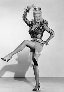 BettyGrable-02.jpg