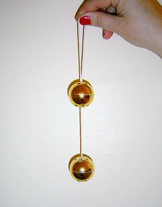 Gold-toned Ben Wa balls