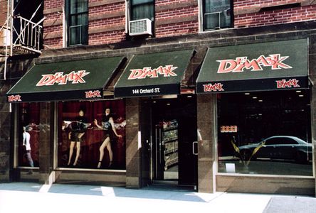 Demasknewyork2.jpg