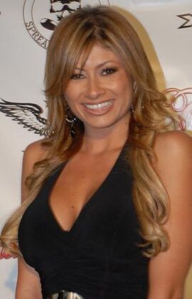 Lisa Daniels.jpg