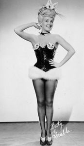 BettyGrable-06.jpg