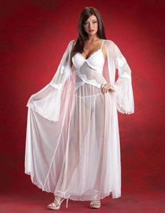 Peignoir, nightgown and panties