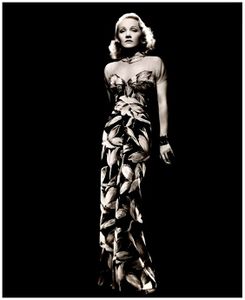 Marlene Dietrich-04.jpg