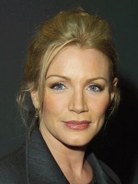 Shannon01.jpg