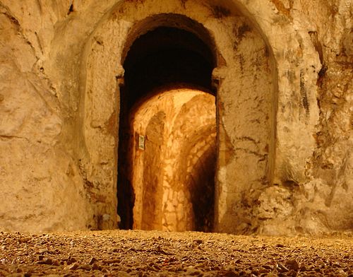 Inside the cavea