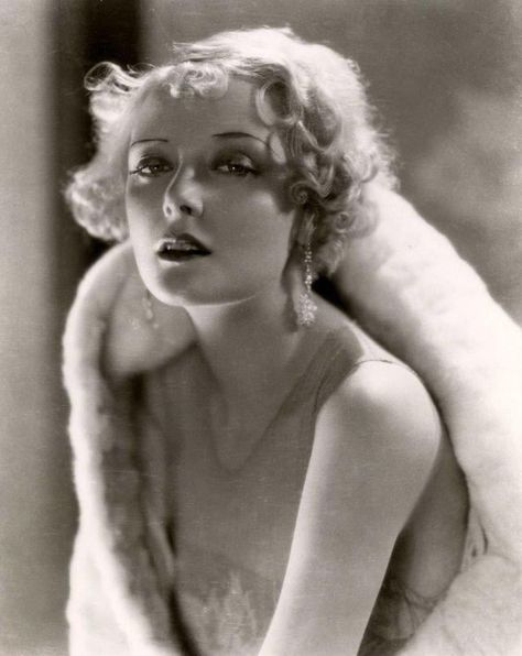 Mary Nolan-01.jpg