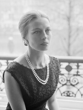 Capucine 1962.jpg