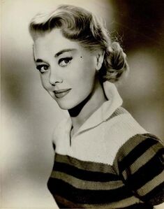 Glynis-johns-35.jpg