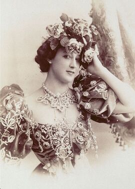 La Belle Otero by Reutlinger.jpg