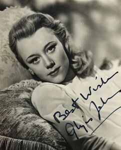 Glynis-johns-3.jpg