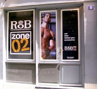 Robparisstore1.jpg